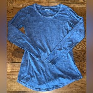 Peruvian Connection. Long Sleeve Layering T-Shirt. Blue. Size XS.